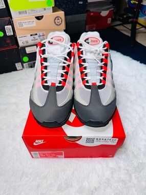 Nike Air Max 95 White Gray with Neon Coral Highlights / Solar Red
